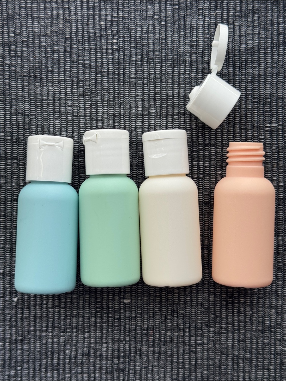 4pc Frosted Travel Toiletry Bottle Set 30ml w/ Zip Pouch